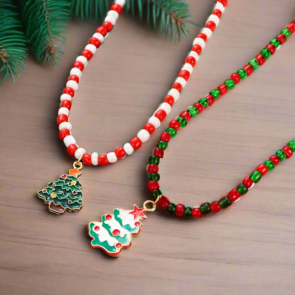 Charming Vintage Christmas Pendant Necklace – Colorful Beaded Collier for Women & Men, Perfect Festive Party Jewelry & Gifts