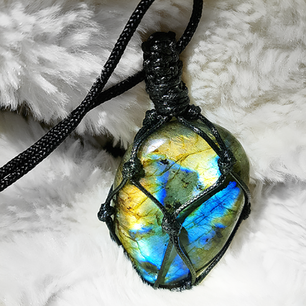 Dragon's Heart Labradorite Necklace