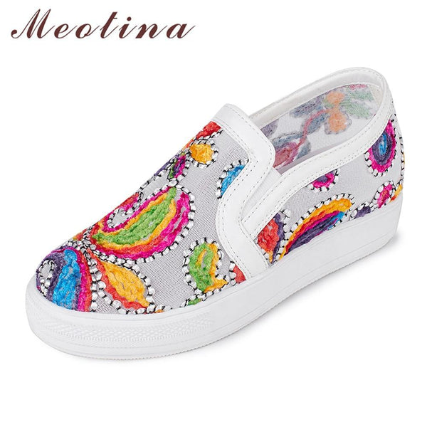 Women Shoes Casual Flats Shoes Embroidered Slip On Female Comfortable Shoes