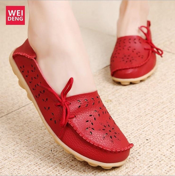 Genuine Leather Flat Shoes women Gommino Moccasin Loafers