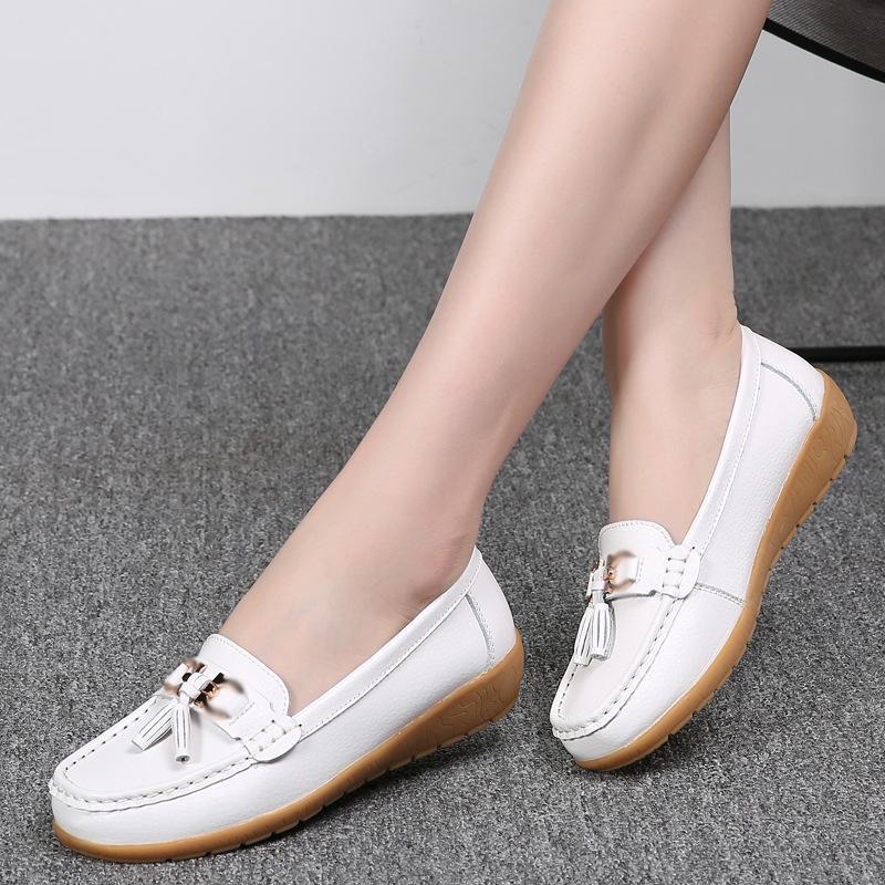 Women shoes mother shoes woman flats soft bottom genuine leather ladies ballet loafers